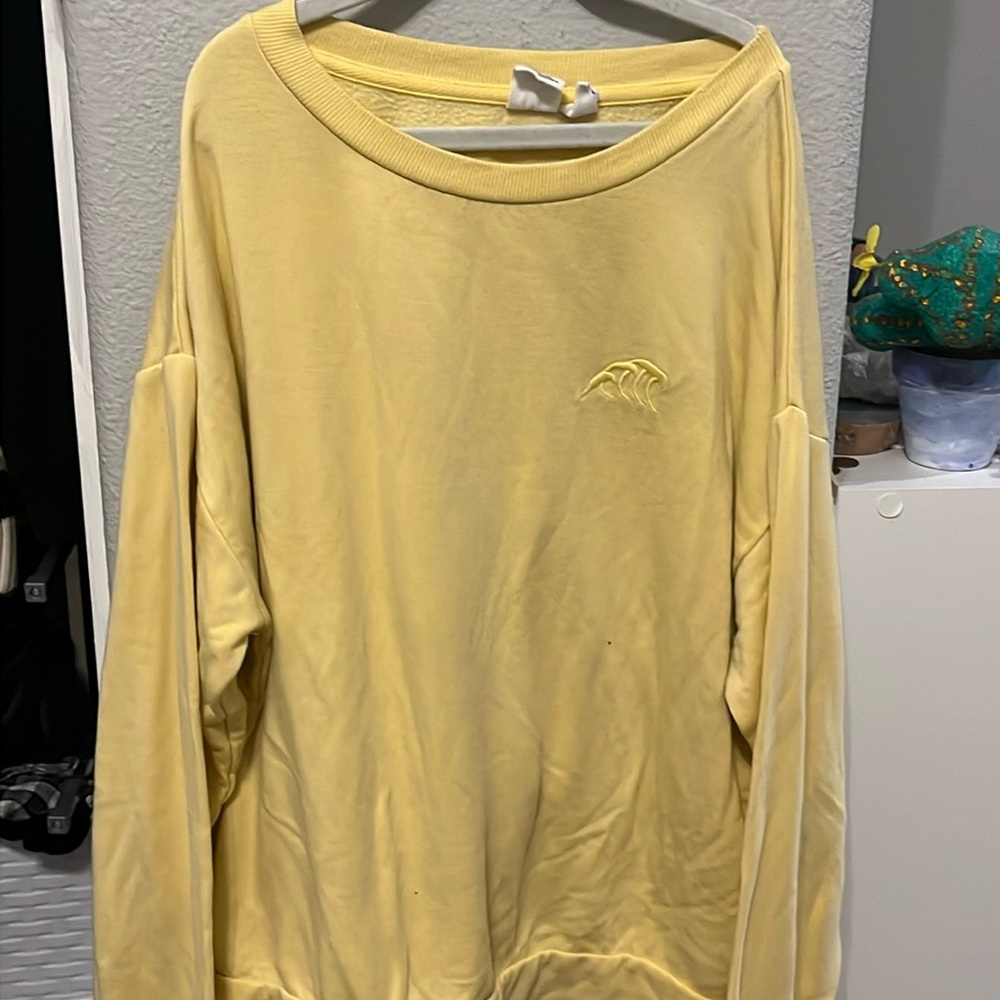 Roxy yellow crew neck